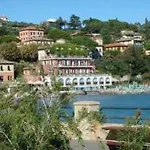 Hotel Helios 4*