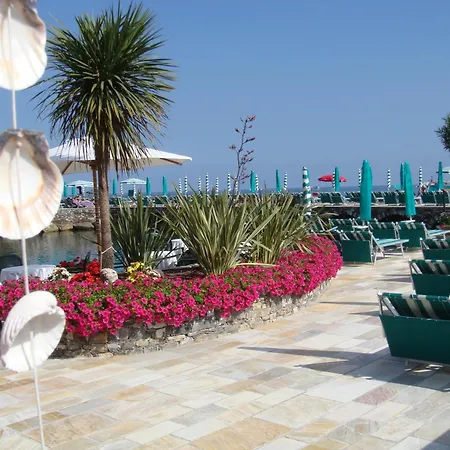 Hotel Helios 4*