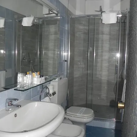 Helios Hotel
