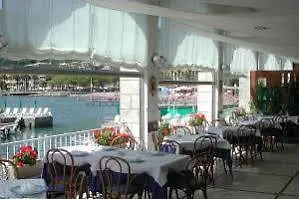 Hotel Helios 4*